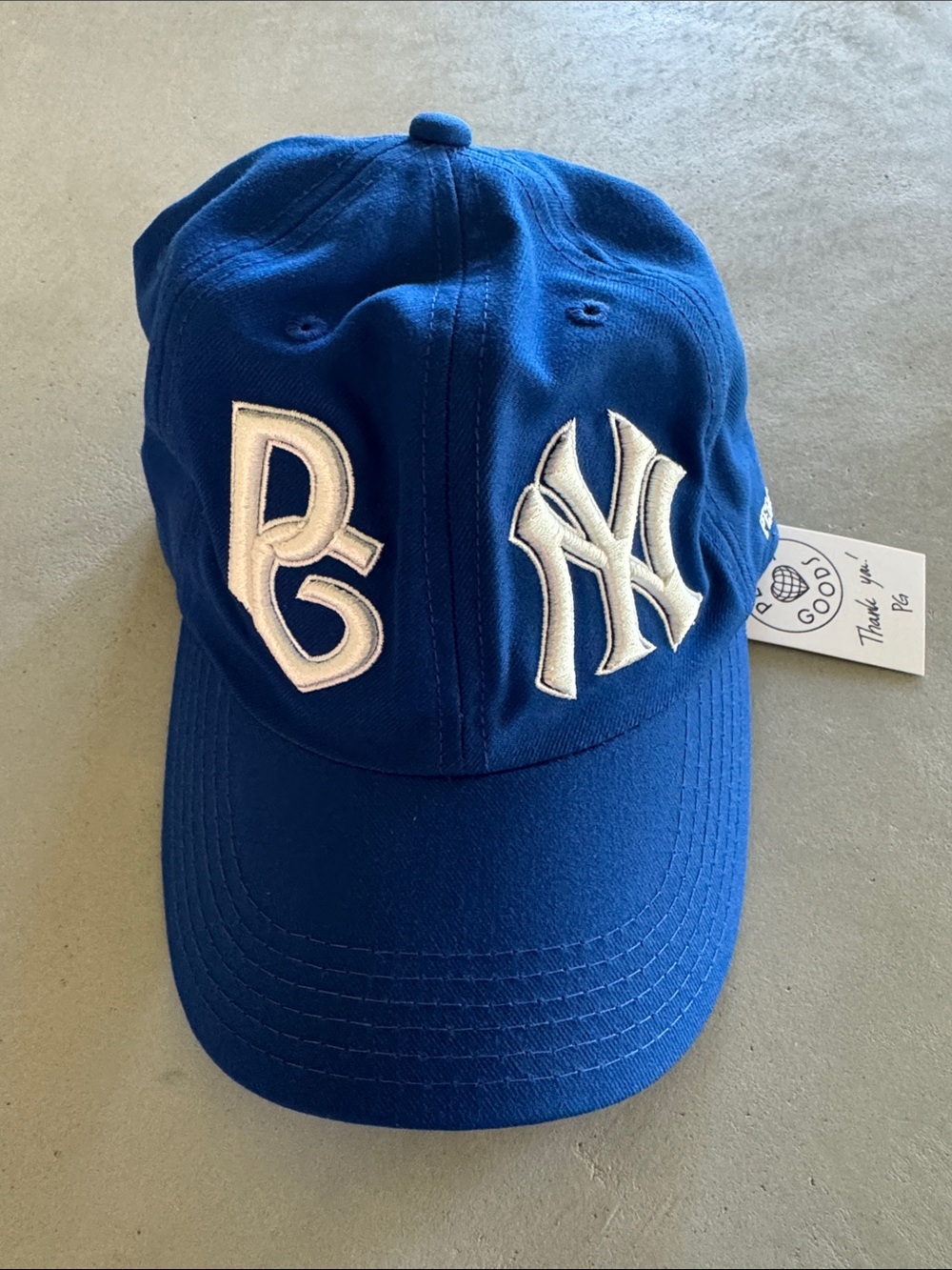 NWT PEGGY GOU NY CAP BLUE WHITE SIGNED AUTOGRAPH